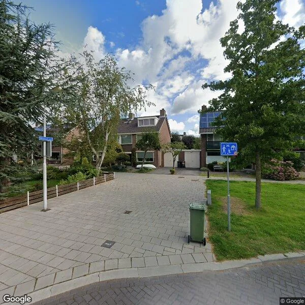 Straatbeeld van Ruimtevaartlaan 67, 1562BB Krommenie