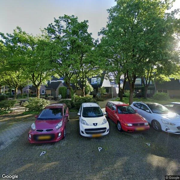 Straatbeeld van Ruisdaelstraat 13, 6717TL Ede