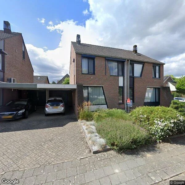 Straatbeeld van Rustenburgstraat 12, 6241DE Bunde