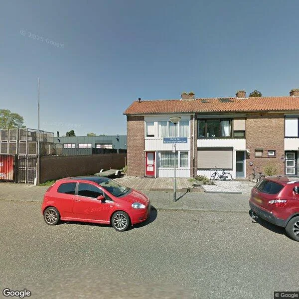 Straatbeeld van Ruys de Beerenbrouckstraat 1, 5931HA Tegelen