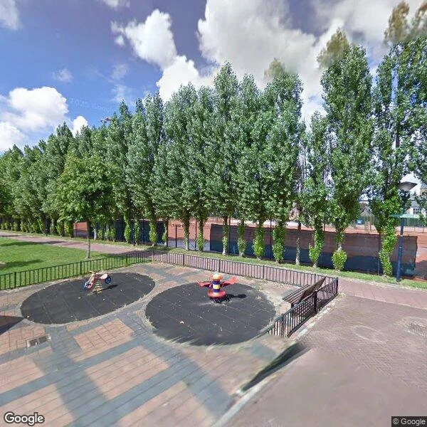 Straatbeeld van Ruysdaelplantsoen 24, 2172DL Sassenheim