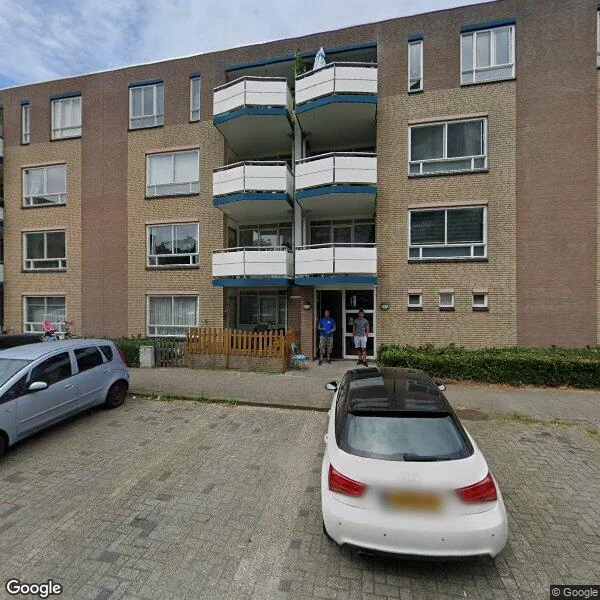 Straatbeeld van S. van Houtenweg 131, 1314TN Almere