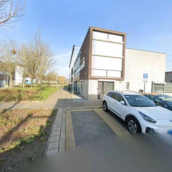Straatbeeld van Saffierhoven 18, 3162PC Rhoon