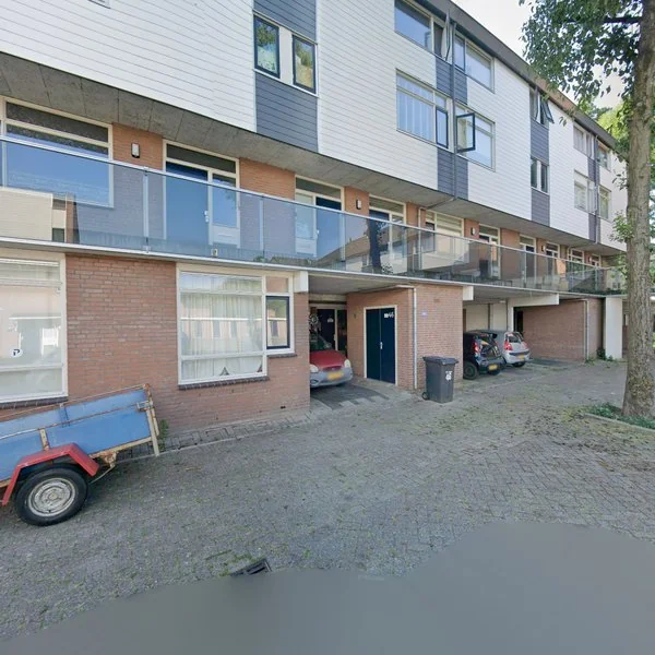 Straatbeeld van Sandenburg 53, 3328EB Dordrecht