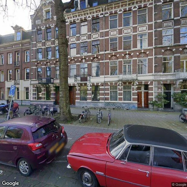 Straatbeeld van Sarphatipark 130-2, 1073EE Amsterdam
