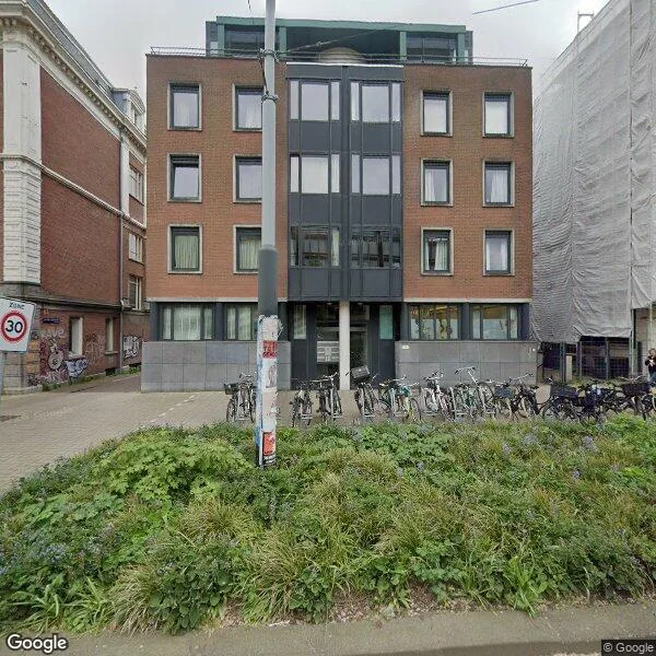 Straatbeeld van Sarphatistraat 2H, 1017WS Amsterdam