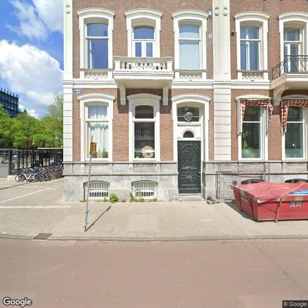 Straatbeeld van Sarphatistraat 75B, 1018EX Amsterdam