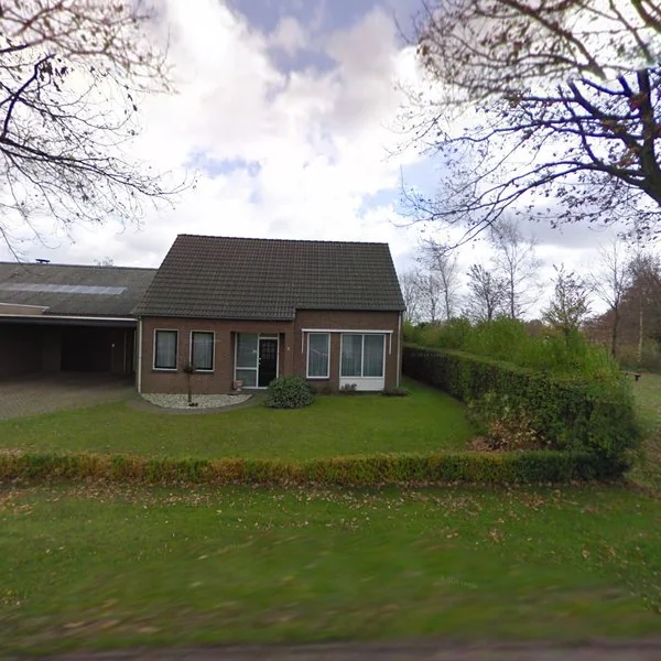 Straatbeeld van Schaapsdijk 2, 5472PE Loosbroek