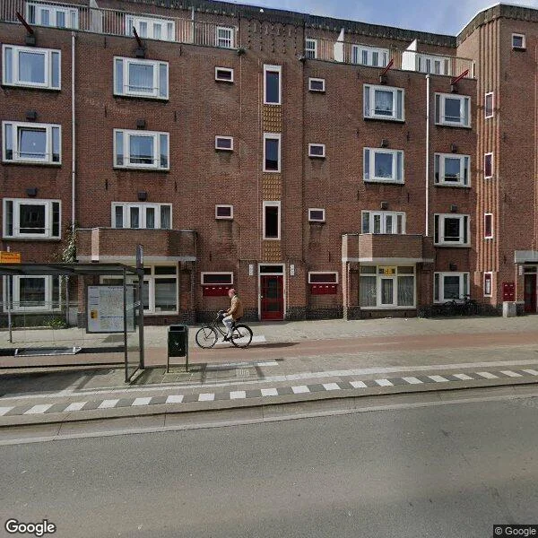 Straatbeeld van Schalk Burgerstraat 48, 1091LM Amsterdam