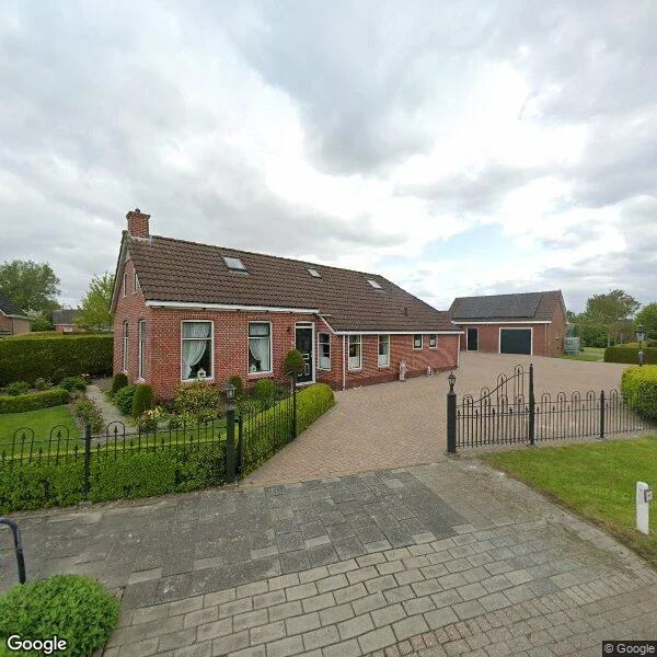 Straatbeeld van Schapeweg 13, 9982BA Uithuizermeeden