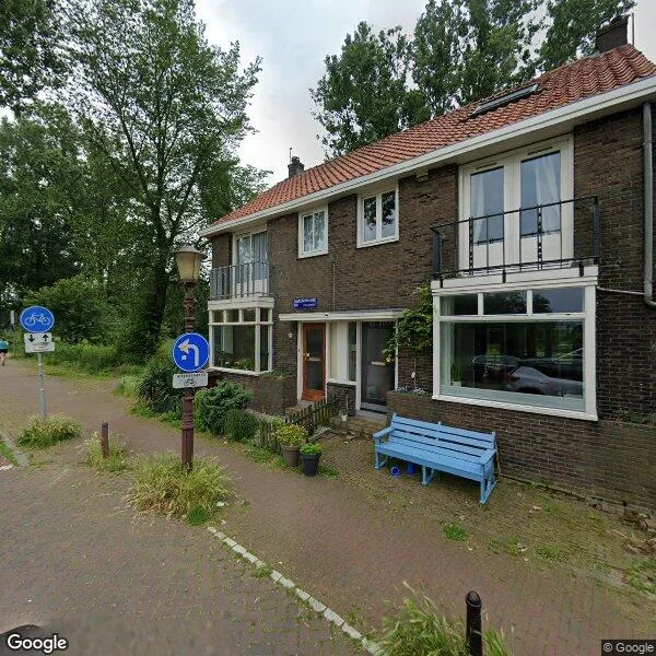 Straatbeeld van Schellingwouderdijk 83, 1023NA Amsterdam