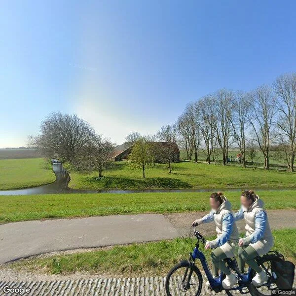 Straatbeeld van Schermerdijk 1, 1646WP Ursem