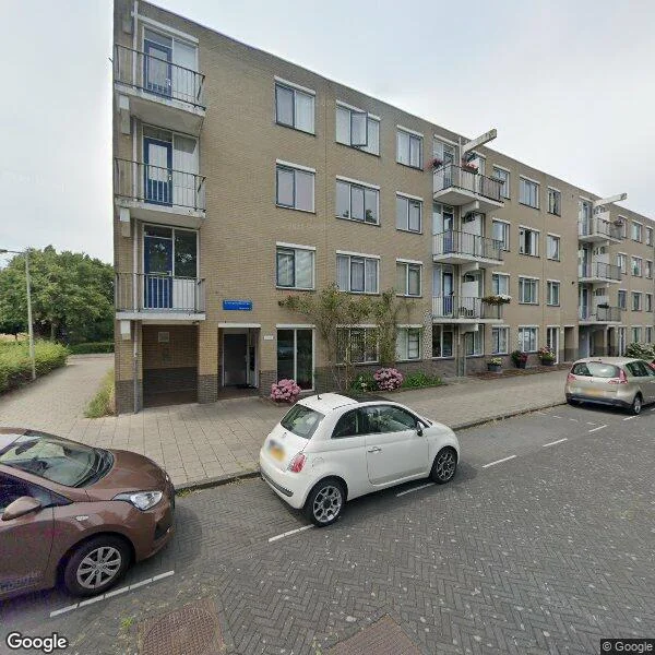Straatbeeld van Scherpenzeelstraat 15, 1107HR Amsterdam