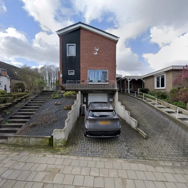 Straatbeeld van Scheulderdorpsstraat 44, 6307PC Scheulder