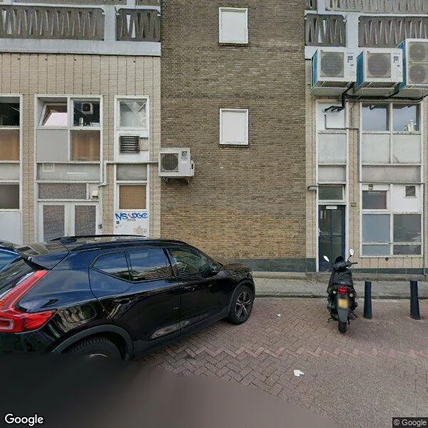 Straatbeeld van Schiedamse Vest 84, 3011BD Rotterdam