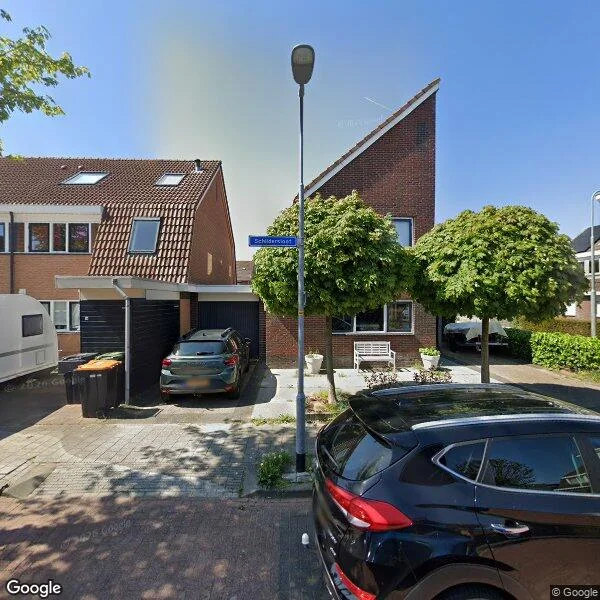 Straatbeeld van Schildersloot 2, 1721HP Broek op Langedijk