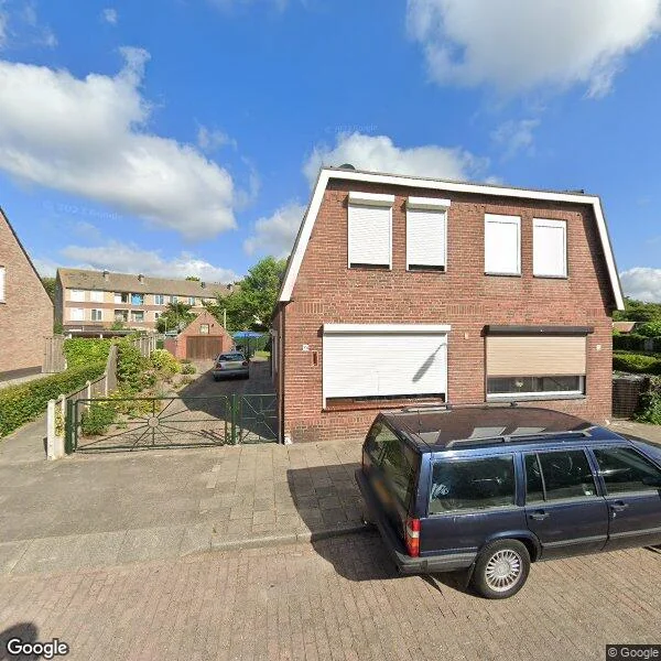 Straatbeeld van Schipholtstraat 74, 7534DA Enschede