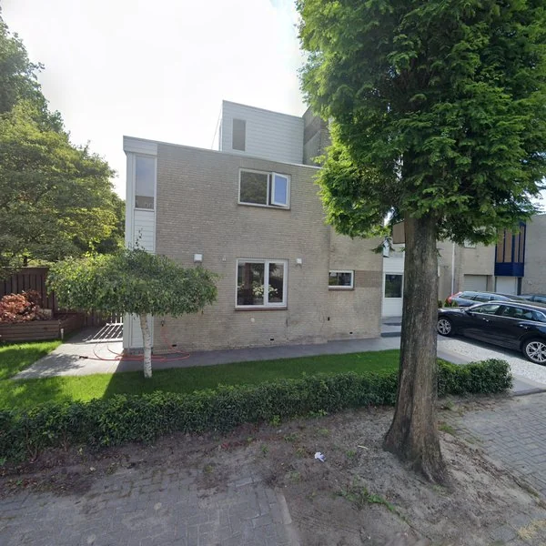 Straatbeeld van Schoener 13, 2401MT Alphen aan den Rijn