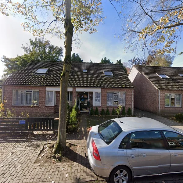 Straatbeeld van Schoolstraat 10, 5095AN Hooge Mierde