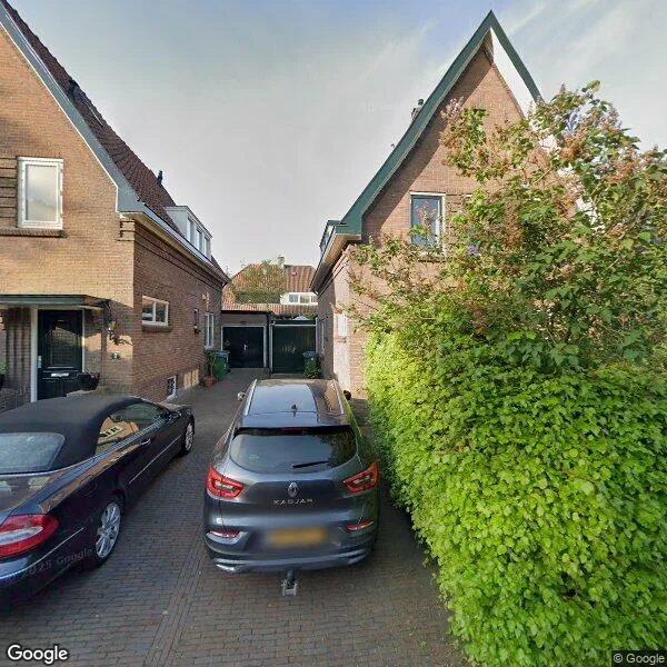 Straatbeeld van Schoolstraat 10, 6861ZM Oosterbeek