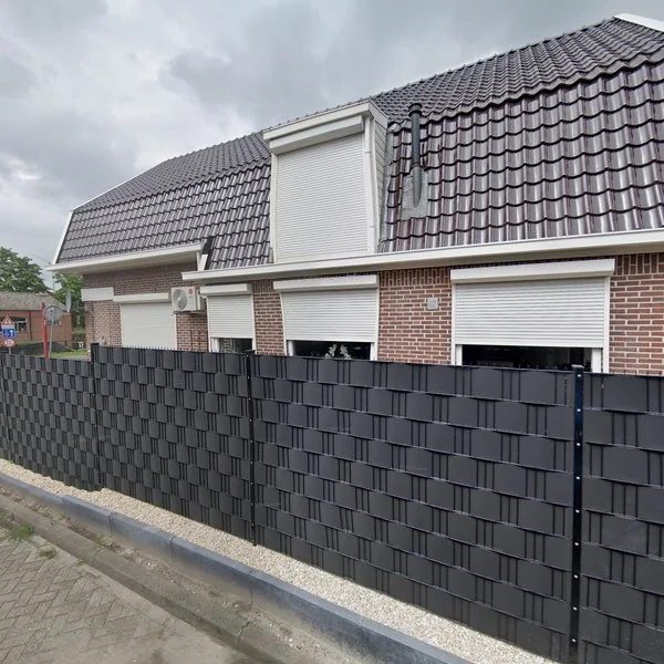 Straatbeeld van Schoolstraat 104A, 9581GE Musselkanaal