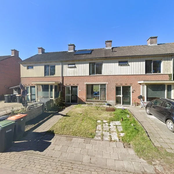 Straatbeeld van Schoolstraat 27a, 1719AS Aartswoud