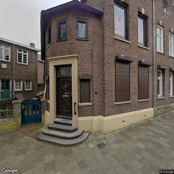 Straatbeeld van Schoolstraat 3, 6411CJ Heerlen