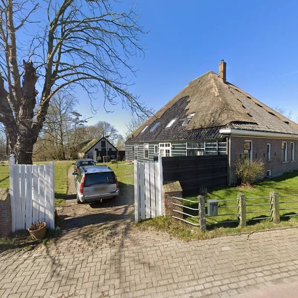 Straatbeeld van Schoolstraat 37, 1719AT Aartswoud