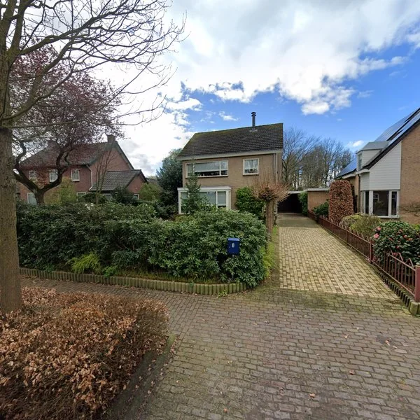 Straatbeeld van Schoolstraat 4, 5561AH Riethoven