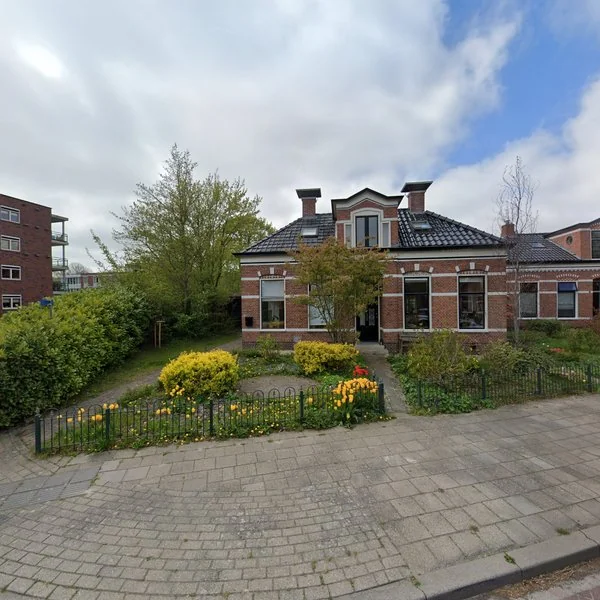 Straatbeeld van Schoolstraat 45, 9781JM Bedum