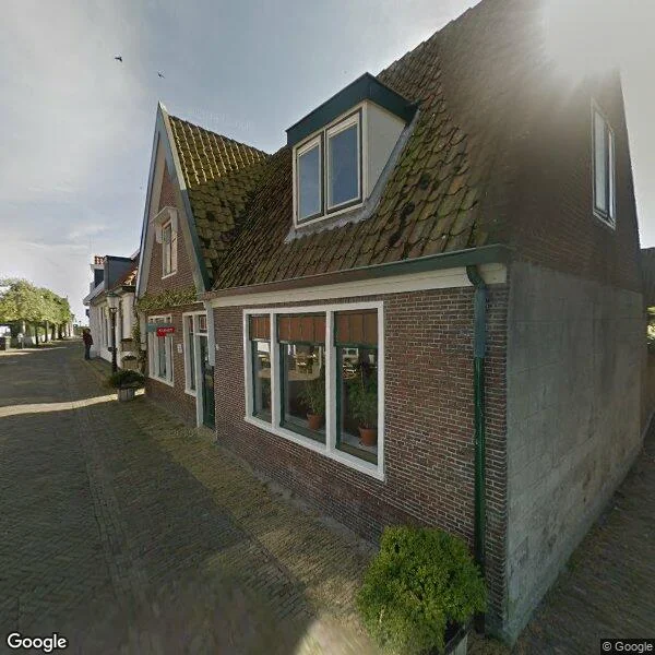 Straatbeeld van Schoolstraat 5, 1794AS Oosterend
