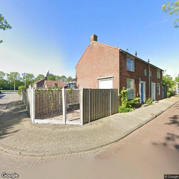 Straatbeeld van Schoolstraat 6, 4327AC Serooskerke