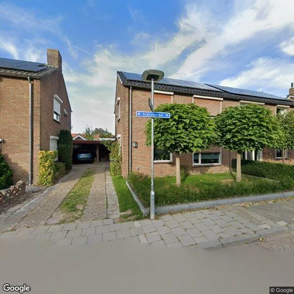 Straatbeeld van Schoolstraat 8, 7037AR Beek