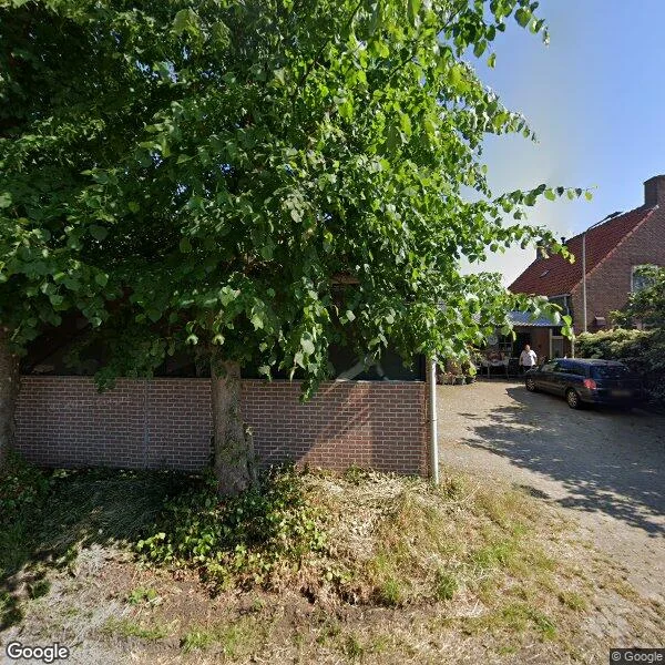 Straatbeeld van Schoolstraat 86, 5124RN Molenschot