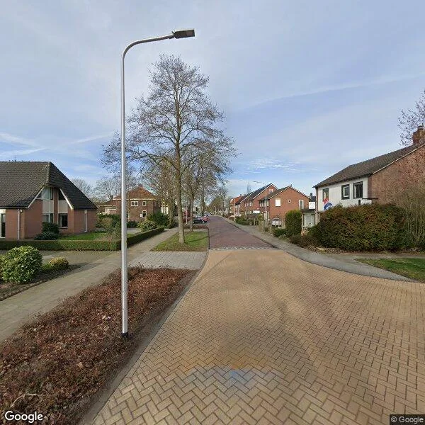 Straatbeeld van Schoolstraat-Lemelerveld 36, 8152AT Lemelerveld