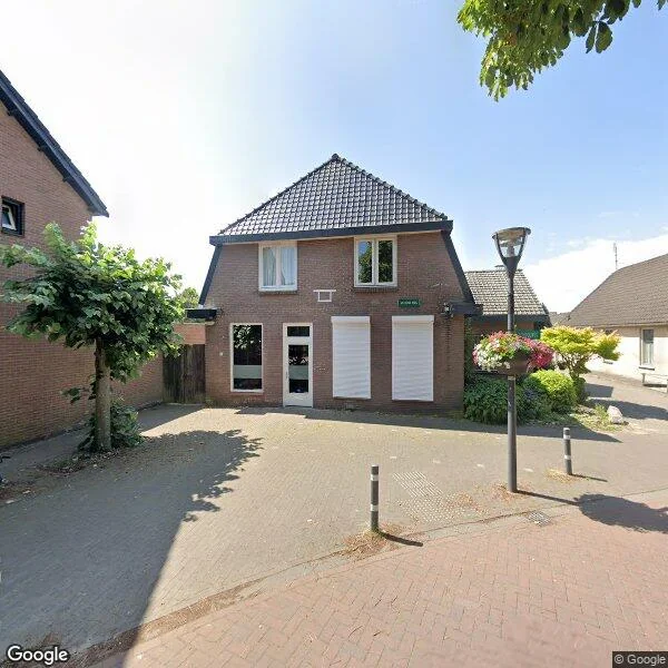 Straatbeeld van Schoolweg 1, 6991EB Rheden