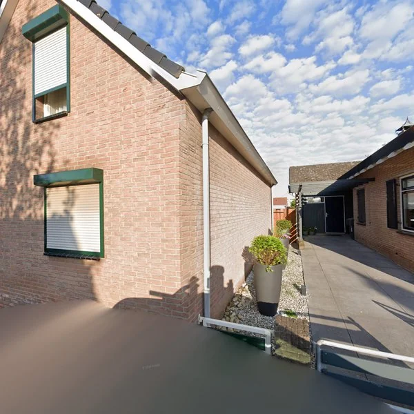 Straatbeeld van Schoolweg 33, 3281AP Numansdorp