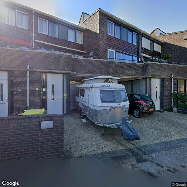 Straatbeeld van Schorredijk 3, 3297DA Puttershoek
