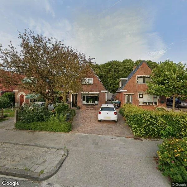 Straatbeeld van Schuringaweg 10, 9072AJ Nij Altoenae