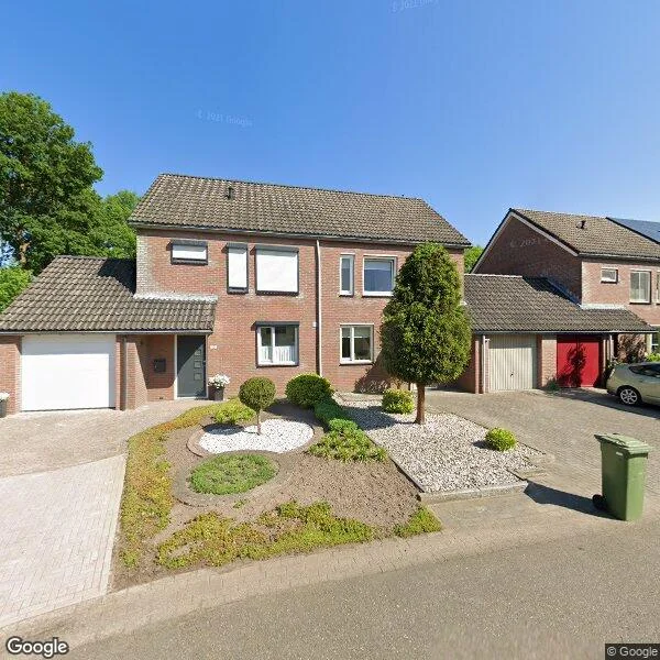 Straatbeeld van Schuttersdreef 64, 6093JB Heythuysen