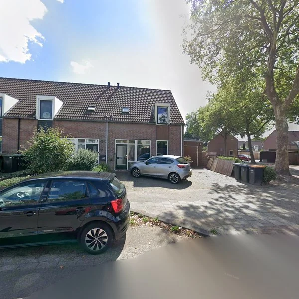 Straatbeeld van Schuttevaer 61, 7908GA Hoogeveen