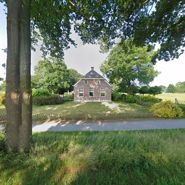 Straatbeeld van Schuurmansweg 2, 7948NM Nijeveen