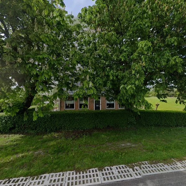 Straatbeeld van Schwartzenbergweg 1, 8743KX Hichtum