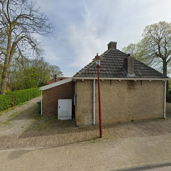 Straatbeeld van Schwartzenbergweg 24, 8743KZ Hichtum