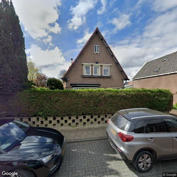Straatbeeld van Secretaris Nijghstraat 3, 3241GS Middelharnis