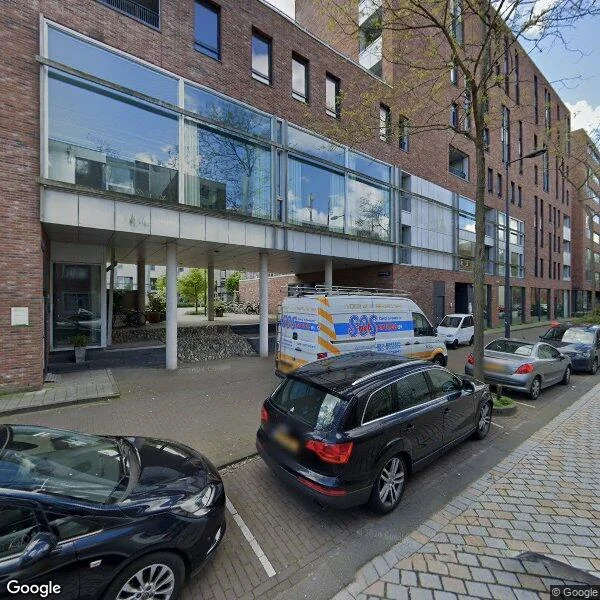 Straatbeeld van Sem Presserhof 101, 1087JE Amsterdam