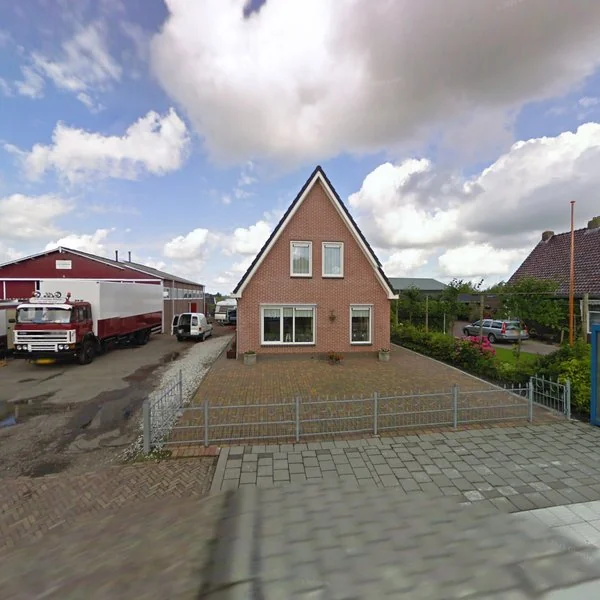 Straatbeeld van Siercksmawei 13, 9138SW Nijewier