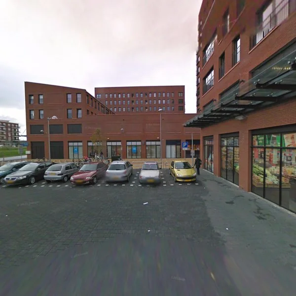 Straatbeeld van Simon Carmiggelthof 244, 2492JN Den Haag