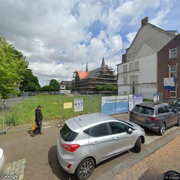 Straatbeeld van Sint Annaplein 18, 4731HN Oudenbosch