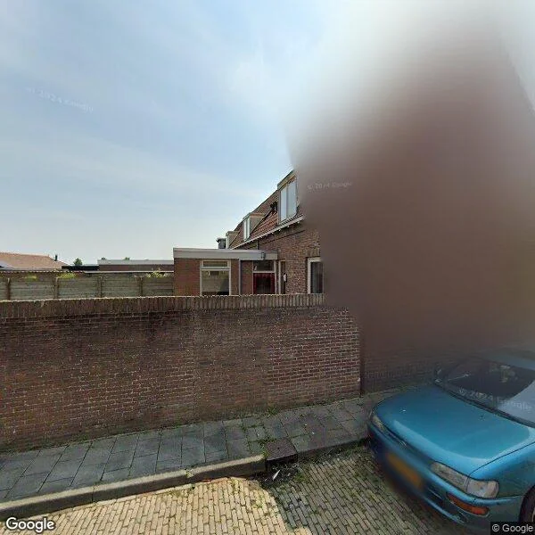 Straatbeeld van Sint Josephplein 20, 4762AC Zevenbergen